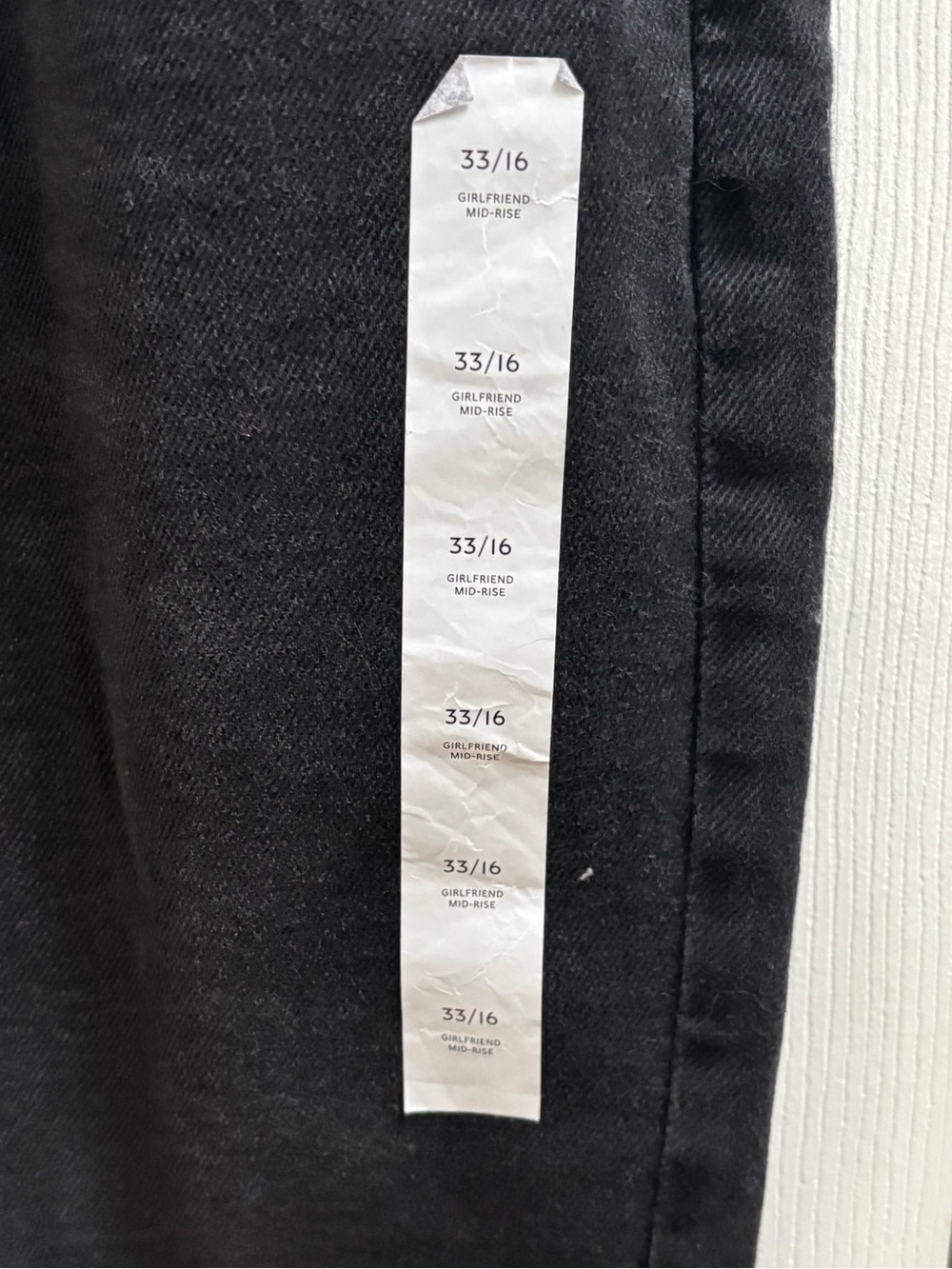 Banana Republic Girlfriend Mid Rise Jeans, Size 33/16, NWT - Picture 3 of 6
